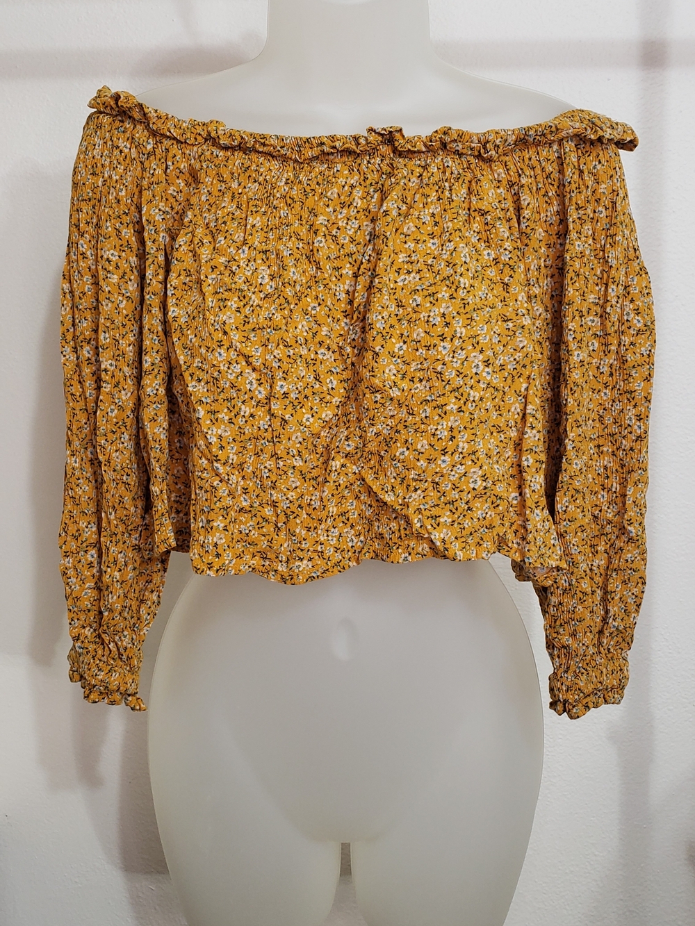 American Eagle Outfitters Mustard Yellow Floral Off-Shoulder Crop Top